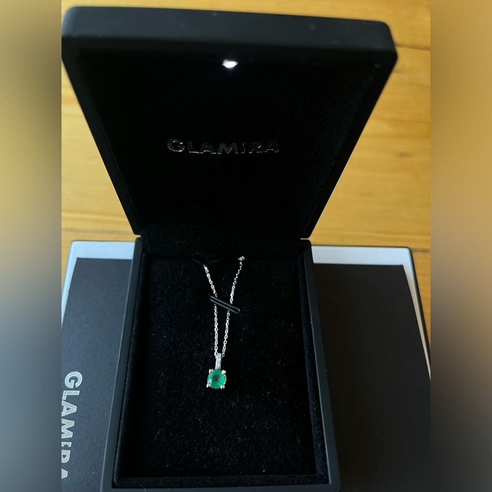 GLAMIRA Emerald & White Gold Necklace $400 OBO